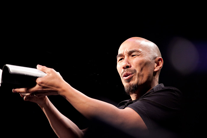 Francis Chan: How To Be A Radical | VIDEO | Verge Network